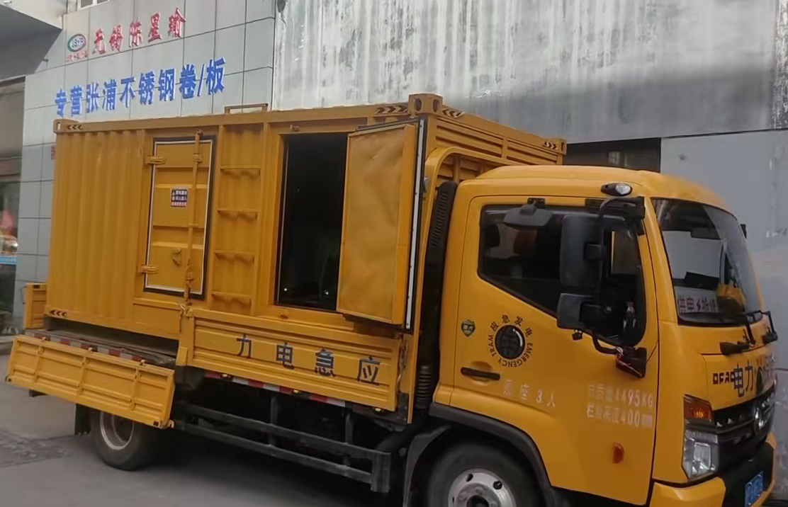 白银柴油发电机组负载测试时应如何监控机组的运行状态？