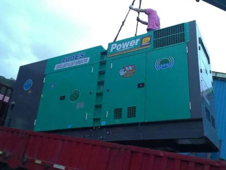 白银空气滤清器的更换周期一般是多久？