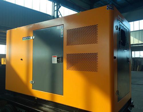 白银汽油发电机组电瓶电解液的密度应该保持在什么范围？